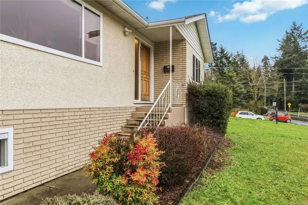 2351 Bellamy Rd, Langford, BC V9B 3M8