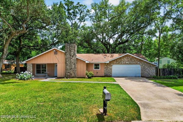 3604 Oakside Circle, Gautier, MS 39553