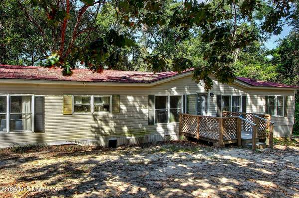 21918 Saucier Fairley Road, Saucier, MS 39574