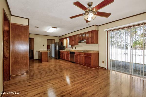 13700 Deneen Road, Vancleave, MS 39565