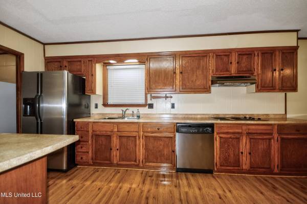 13700 Deneen Road, Vancleave, MS 39565