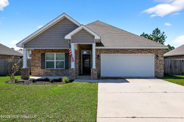 6821 Sweetclover Drive, Ocean Springs, MS 39564