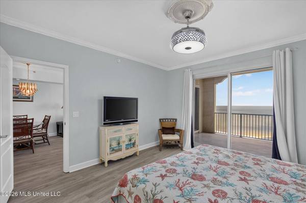 1200 Beach Drive #1203, Gulfport, MS 39507