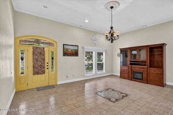 2011 Tradewinds Drive, Gautier, MS 39553