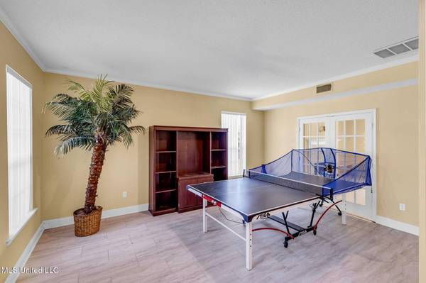 4608 Pinehaven Drive, Ocean Springs, MS 39564