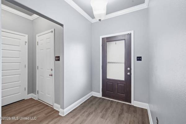212 Sandy Drive, Ocean Springs, MS 39564
