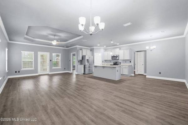 212 Sandy Drive, Ocean Springs, MS 39564