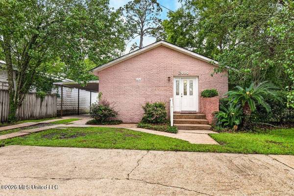 2414 Ingalls Avenue, Pascagoula, MS 39567