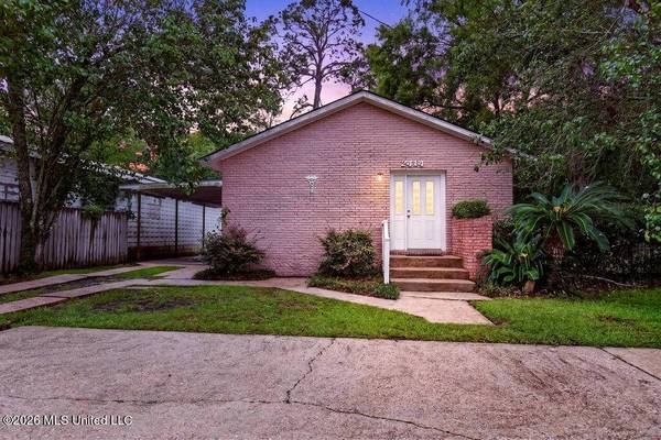 2414 Ingalls Avenue, Pascagoula, MS 39567