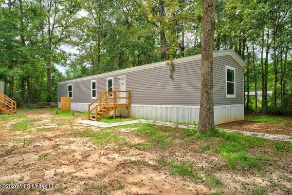 7737 Narcissus Drive, Gautier, MS 39553