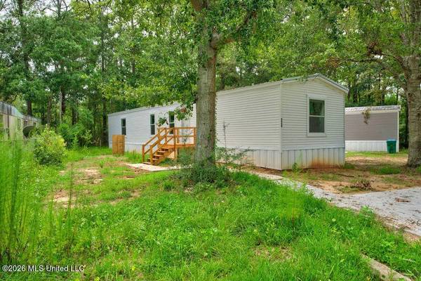 7729 Narcissus Drive, Gautier, MS 39553