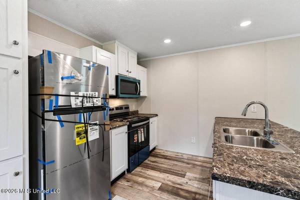 7729 Narcissus Drive, Gautier, MS 39553