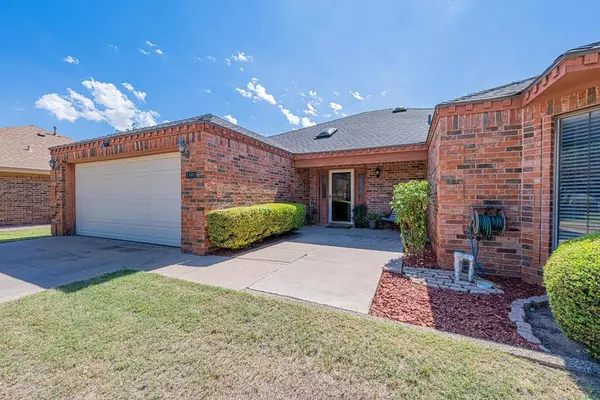 3907 Westminister Dr, Midland, TX 79707