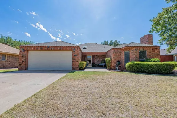 3907 Westminister Dr, Midland, TX 79707