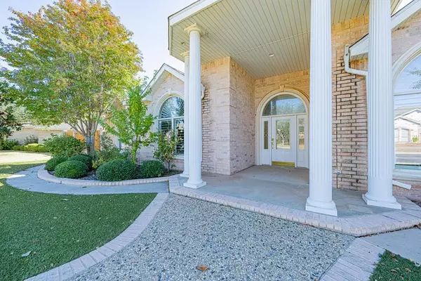 4705 Woodbar Court, Midland, TX 79707