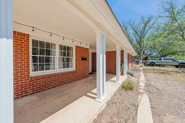 2818 Frontier Dr, Midland, TX 79705