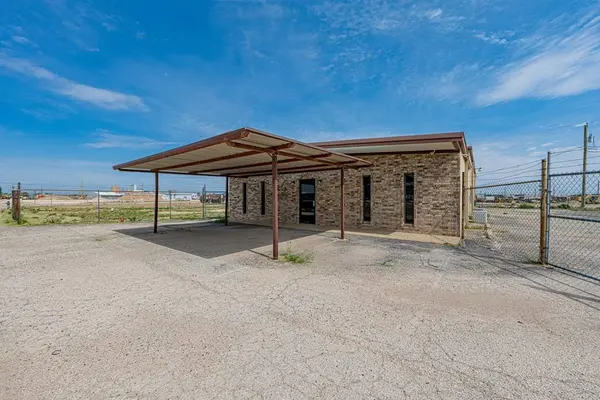 1305 Taylor, Midland, TX 79701