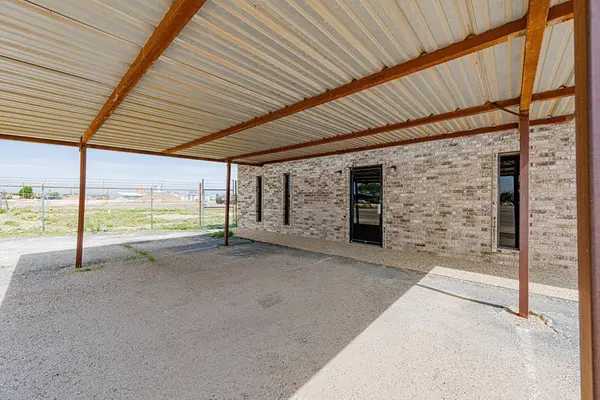 1305 Taylor, Midland, TX 79701