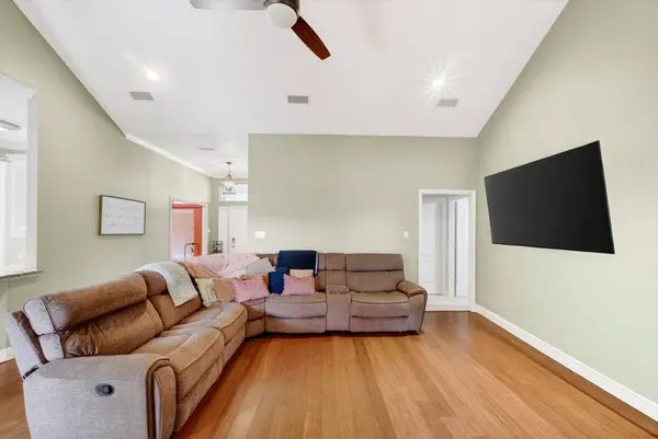 4700 Frost, Midland, TX 79705