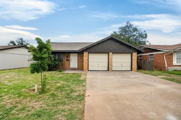4427 Leddy Dr, Midland, TX 79703