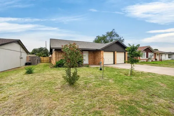 4427 Leddy Dr, Midland, TX 79703