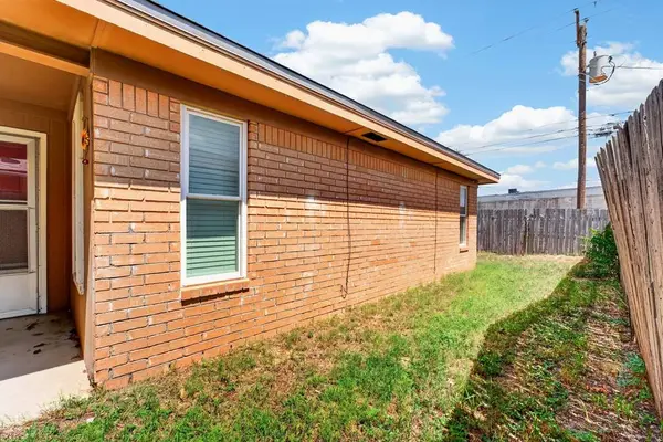 4319 Storey Ave, Midland, TX 79703