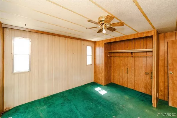 3096 E Lass AVE, Kingman, AZ 86409