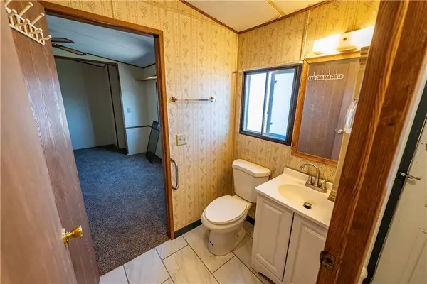 3883 N Hassayampa RD, Golden Valley, AZ 86413