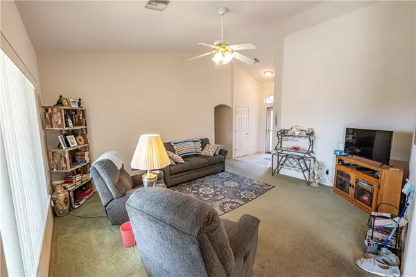 3933 Ontell DR, Bullhead City, AZ 86442