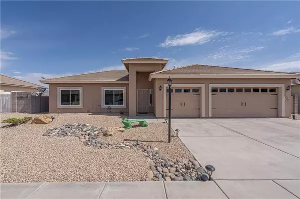 2445 Graystone DR, Kingman, AZ 86409