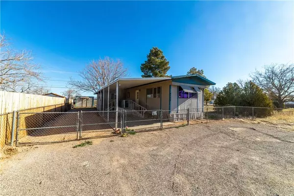 4025 E Lum AVE, Kingman, AZ 86409