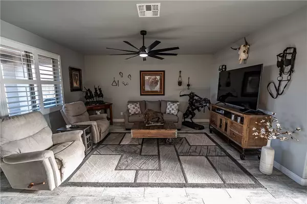 3392 Charleston ST, Kingman, AZ 86401