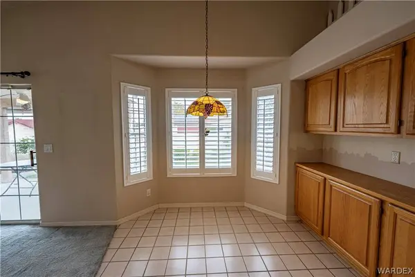 2604 Airfield CT, Kingman, AZ 86401