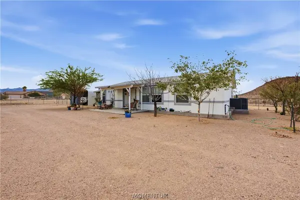3464 W Rancho RD, Golden Valley, AZ 86413