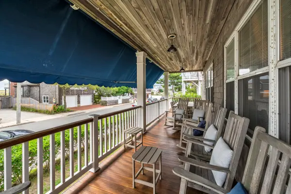 412 East Ave, Bay Head, NJ 08742