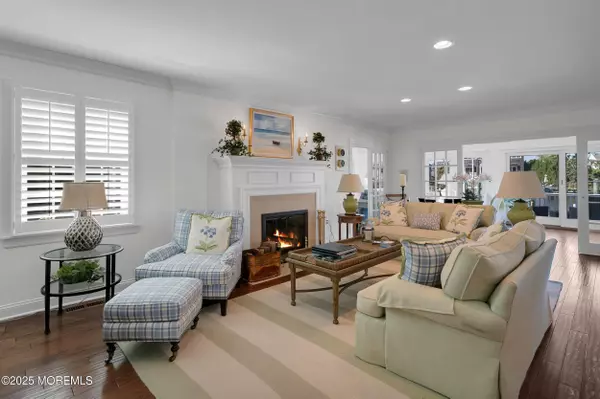 954 Barnegat Lane, Mantoloking, NJ 08738