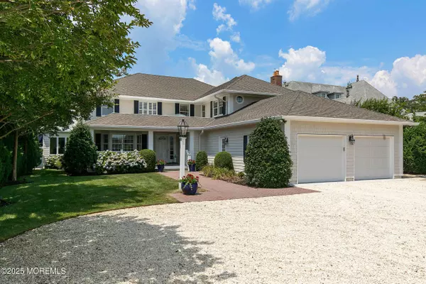 954 Barnegat Lane, Mantoloking, NJ 08738
