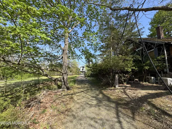 453 Stagecoach Road, Millstone, NJ 08510