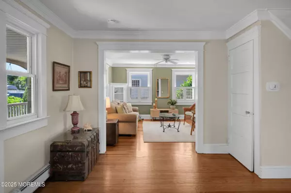 340 Main Avenue, Bay Head, NJ 08742