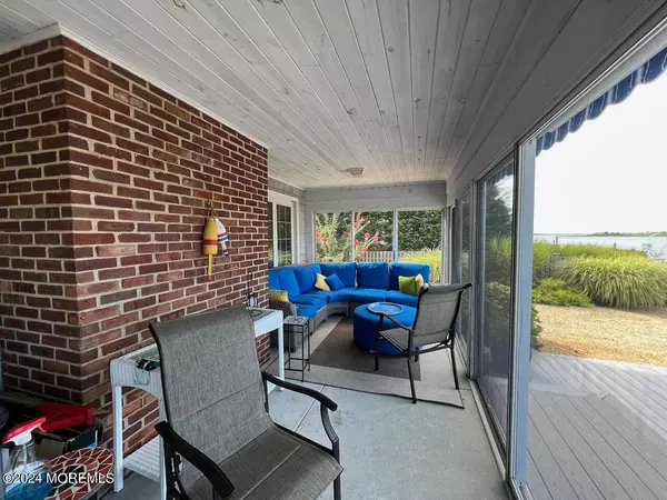 980 Barnegat Lane, Mantoloking, NJ 08738