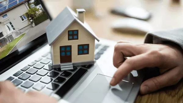 Before You Scroll Zillow, Do This First (Omaha Buyers Take Note!)