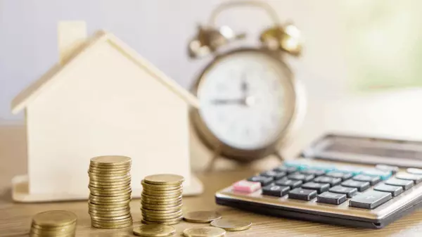 feature image of When Is the “Right Time” to Buy or Sell a Home in Omaha? Let’s Break It Down