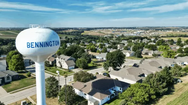 Neighborhood Spotlight: What Makes Bennington Shine!