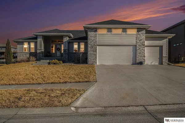 18408 Willis Avenue, Elkhorn, NE 68022