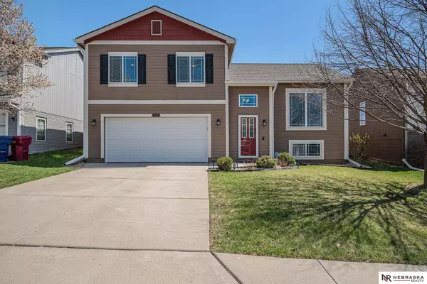 4709 N 168th Avenue, Omaha, NE 68116