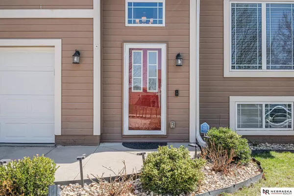 4709 N 168th Avenue, Omaha, NE 68116