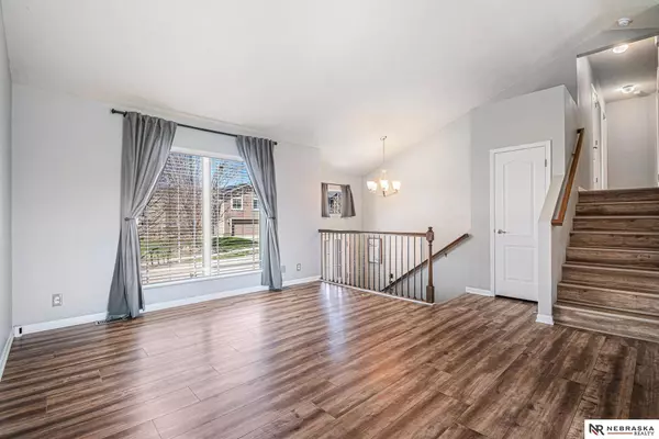 4709 N 168th Avenue, Omaha, NE 68116