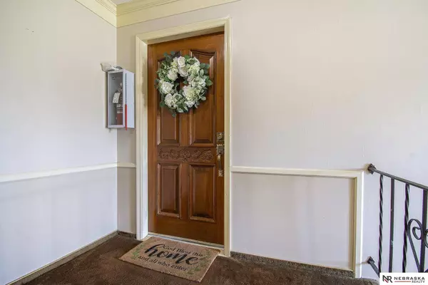 12772 Deauville Drive #311, Omaha, NE 68137