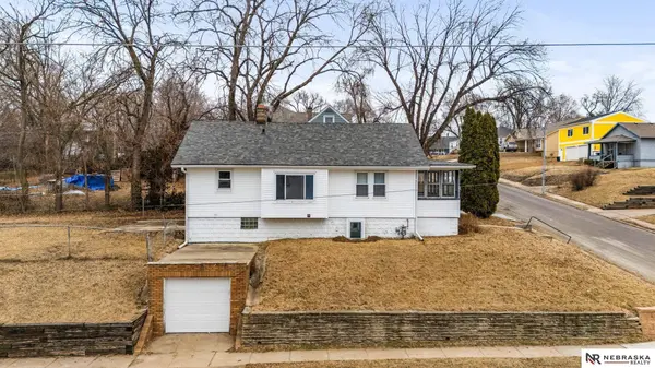 4134 Corby Street, Omaha, NE 68111