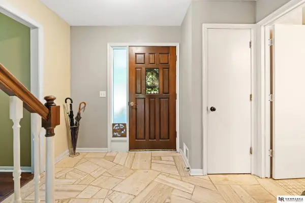 14855 Shirley Street, Omaha, NE 68114